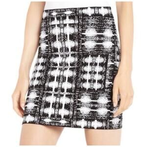 BCBGMaxAzria Black White Simone Texture Bandage Bodycon Mini Skirt S
